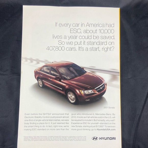 National Geographic Magazine September 2007 “ Islam’s Fault Line Pakistan “ - Picture 5 of 7